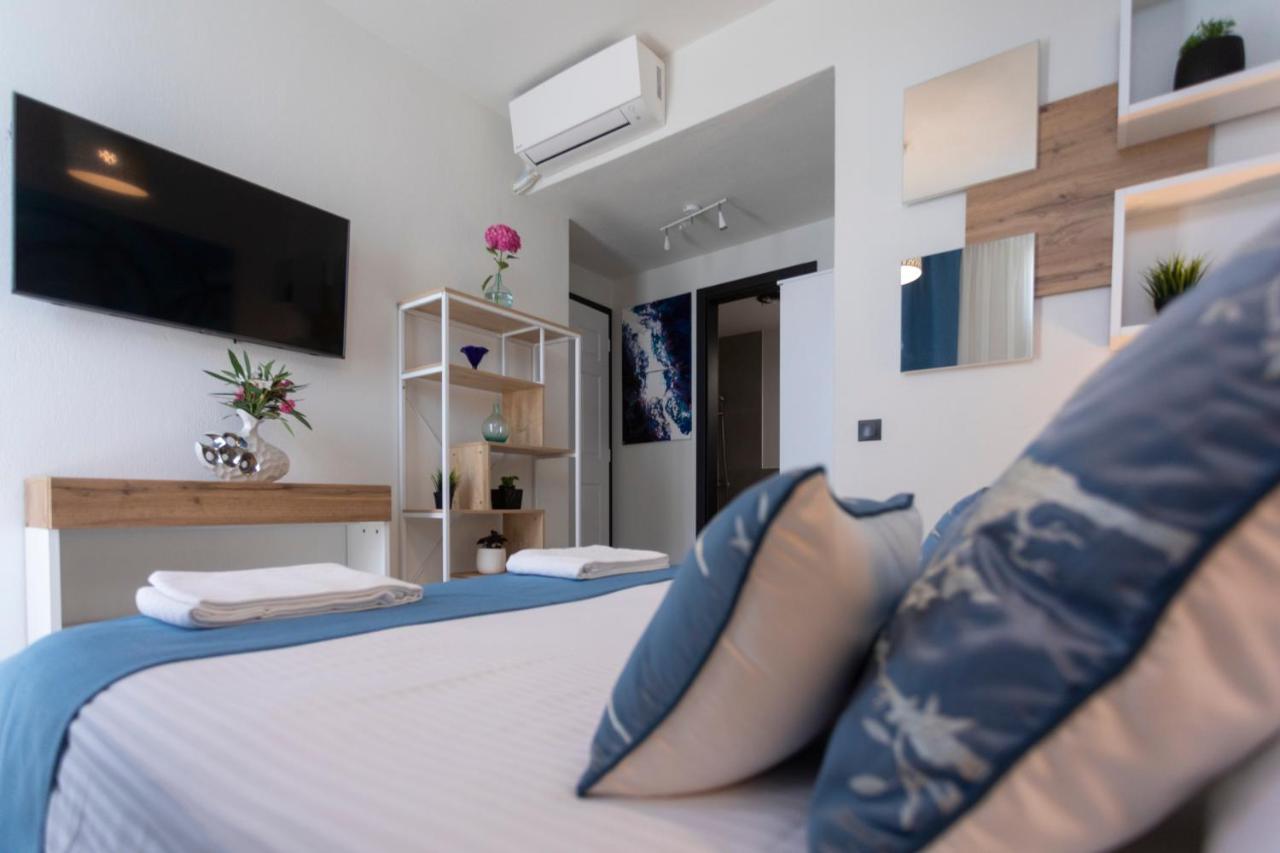 Allure Luxury Villas 3&4 Serenity Retreat Moni Evaggelistrias Exterior photo